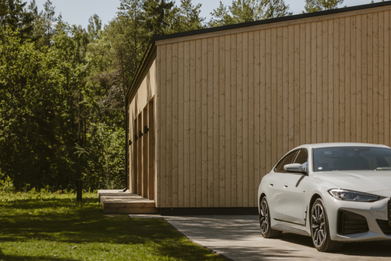 Fassaad, aknad ja välisviimistlus